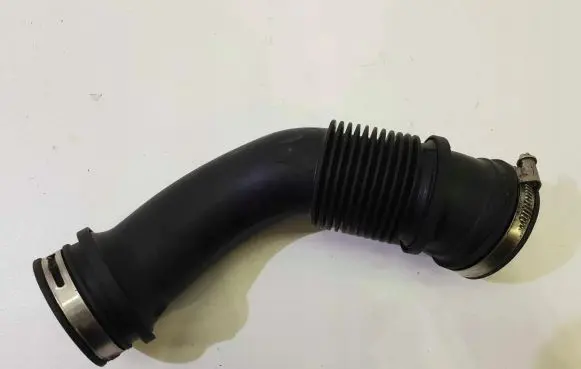 Ford Fiesta Air intake hose/pipe K1BY-9R504-A