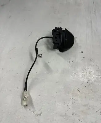 Lexus IS 220D-250-350 Front door high frequency speaker
