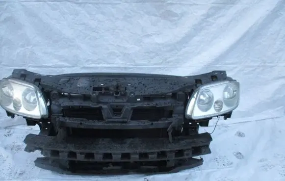 Volkswagen Touran I Front piece kit 