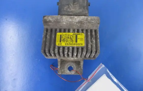 Renault Clio I Other relay 8200859243