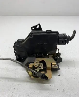 Audi A6 S6 C5 4B Front door lock 4B1837016B