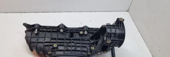 Mercedes-Benz C W204 Intake manifold A651090