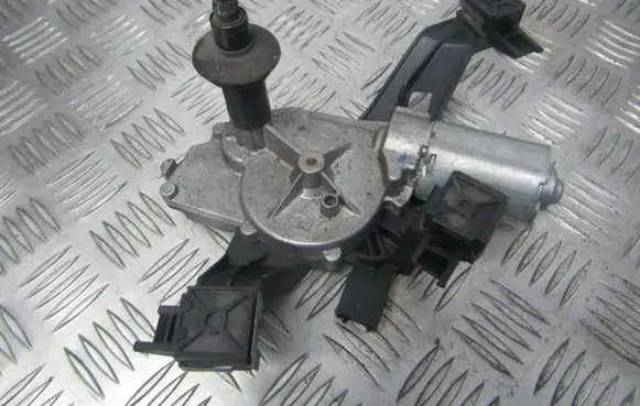 Peugeot 207 Rear window wiper motor 0390201813 9652418780