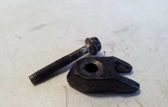 Fuel Injector clamp holder