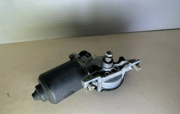 Toyota Corolla E120 E130 Wiper motor 851101A040 1592005171