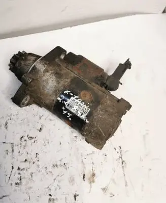Nissan X-Trail T30 Starter motor