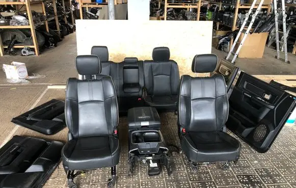Dodge RAM 1500 DS Seat and door cards trim set 