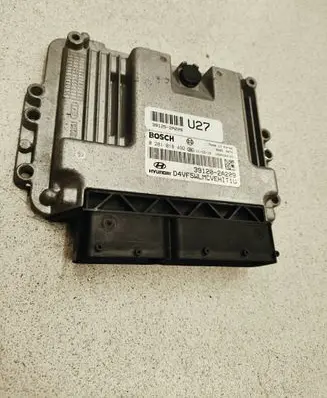 Hyundai i40 Engine control unit/module 391202A209 0281018492 1039S54143