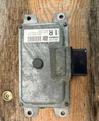 Nissan Qashqai Gearbox control unit/module EMU10-000N
