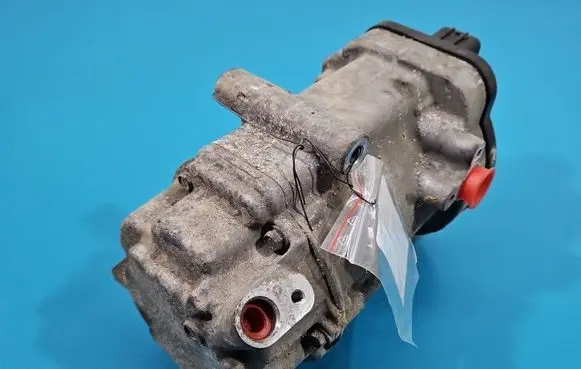 Toyota RAV 4 (XA50) Air conditioning (A/C) compressor (pump) 042400-1103 IMPRK1535251