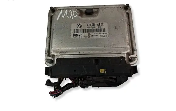 Skoda Fabia Mk1 (6Y) Engine control unit/module 038906012GE 0281010862
