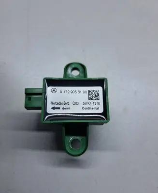 Mercedes-Benz C W204 Airbag deployment crash/impact sensor A1729056100 5WK44316