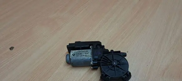 Renault Espace IV Rear door window regulator motor 8200305724