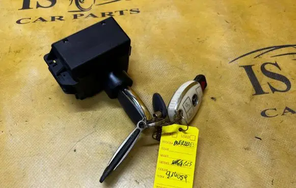 Mercedes-Benz GLS X166 Ignition lock A1669059702