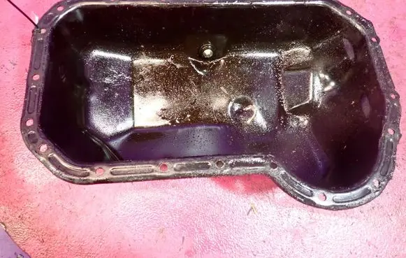 Volkswagen Golf III Oil sump