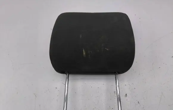 Toyota Corolla Verso AR10 Rear seat headrest 