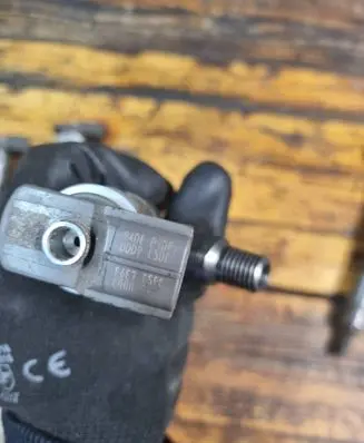 Mitsubishi Outlander Fuel injector 1465A323