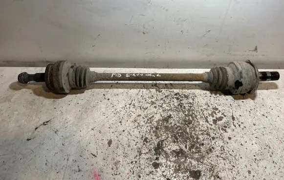 Mercedes-Benz E W211 Rear driveshaft