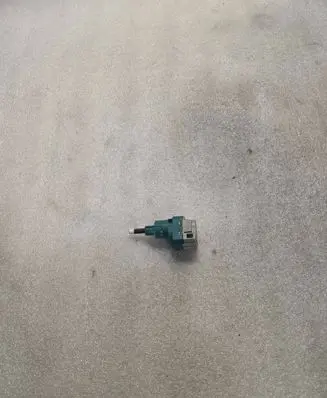 Volkswagen Touareg I Brake pedal sensor switch 7L6945511