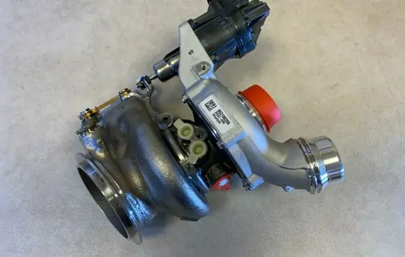 BMW 2 F45 Turbo 11658631902 8631901 11658631901