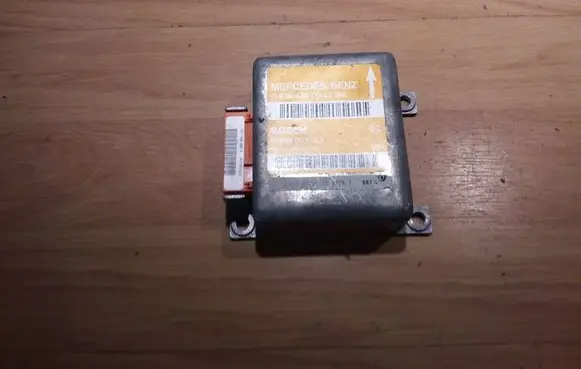 Mercedes-Benz Vito Viano W638 Airbag control unit/module 6384460042 0285001123