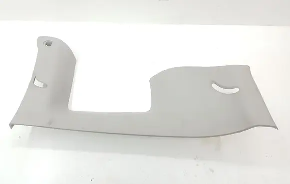 Chevrolet Orlando (C) pillar trim