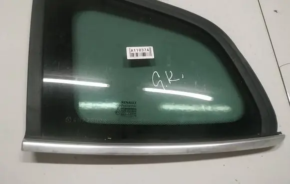 Renault Laguna III Rear side window as3