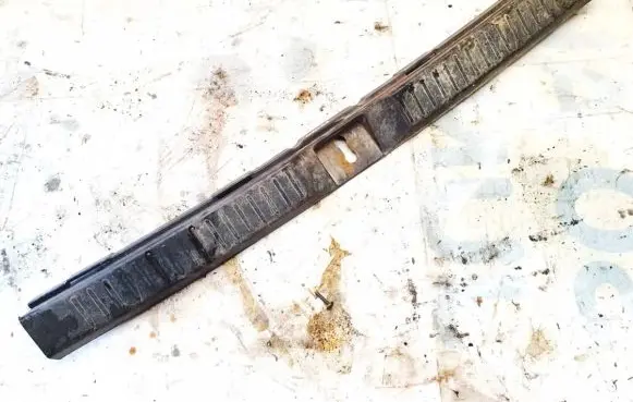 Toyota Corolla Verso AR10 Other trunk/boot trim element 647160f010 64716-0f010