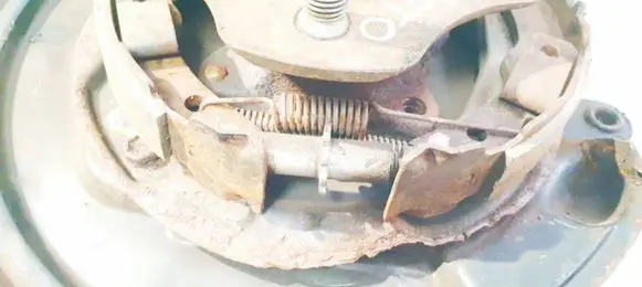 Toyota Yaris Verso Handbrake/parking brake pads 