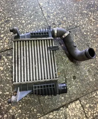 Nissan NV200 Intercooler radiator 144619U20A