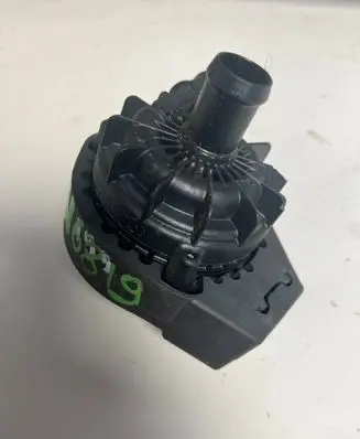 Skoda Enyaq iV Electric auxiliary coolant/water pump 1EA965567K