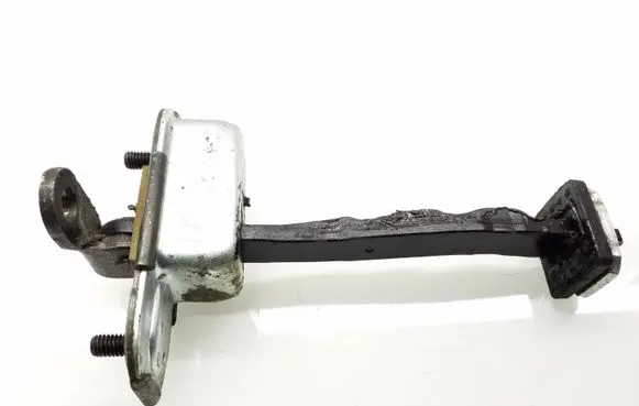 Hyundai ix35 Rear door check strap stopper