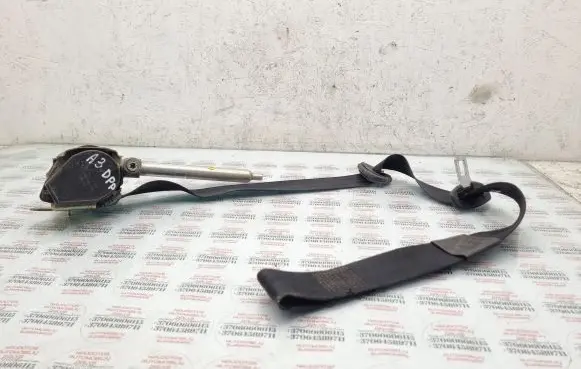 Audi A3 S3 8L Front seatbelt 895857706BK