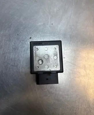 Audi A3 S3 8V Fuel injection pump control unit/module 5Q0906121F VAG2000 1524504083