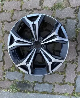 Toyota RAV 4 (XA50) R19 alloy rim 