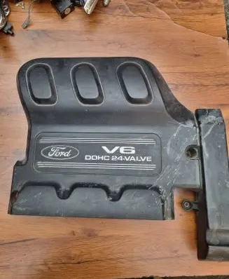 Ford Maverick Engine cover (trim) YL8E8A590DC
