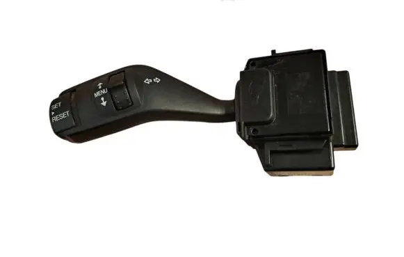 Ford Focus Indicator stalk 4M5T13335BD