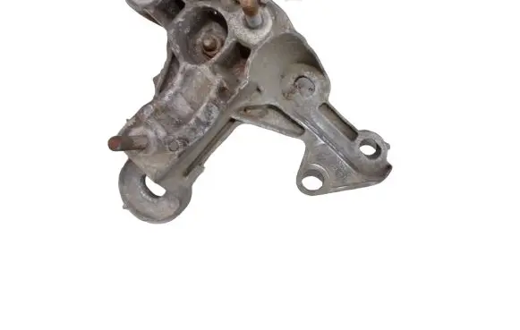 Audi A6 S6 C6 4F Engine mounting bracket 4F0199351Q