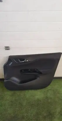 Opel Corsa E Front door card panel trim 464275993
