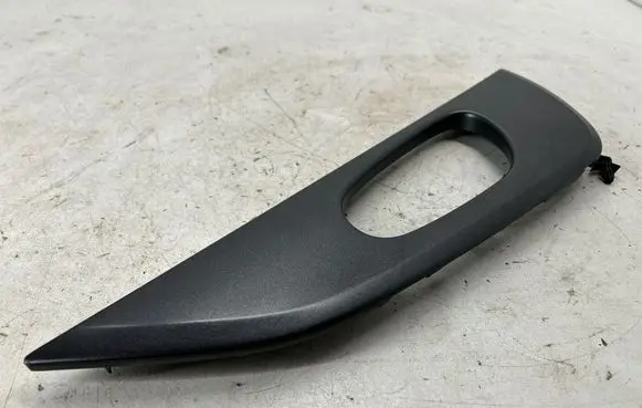 Nissan Rogue Rear door handle trim 826834CL0A 826834CL1A BSCUTD00R