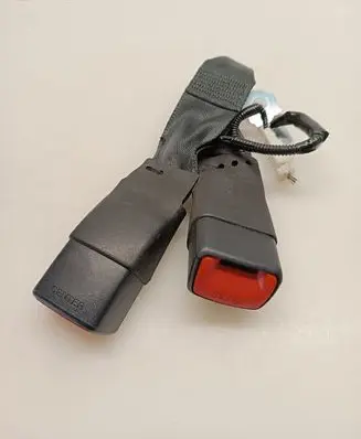 Toyota Yaris Rear seatbelt buckle 18138