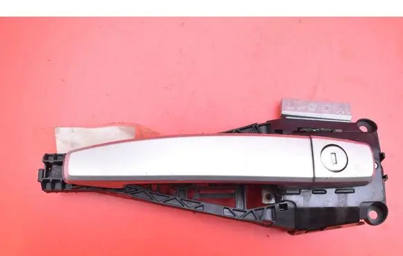 Opel Astra J Front door exterior handle 14096201