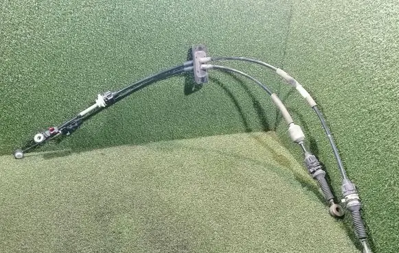 Renault Trafic III (X82) Gear shift cable linkage 349359296R