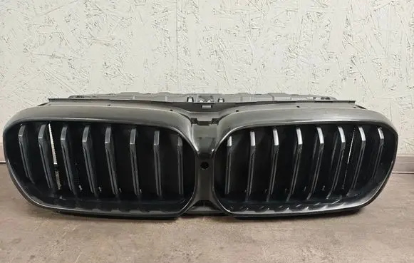 BMW 5 G30 G31 G38 Front grill 5A218F3 210105590A 210204052900