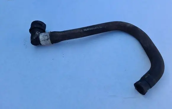 Volvo S60 Engine coolant pipe/hose 9492233 CZ1385101 9492233001