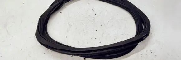 Audi A1 Rubber seal rear door 8X4833722B