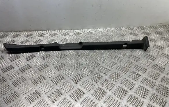 BMW 7 F01 F02 F03 F04 Fender foam support/seal 9131193