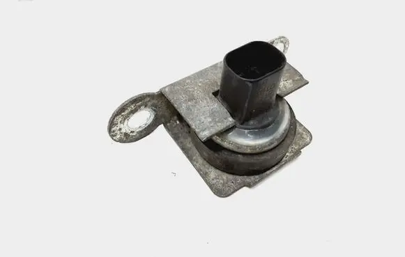 BMW 7 E65 E66 Acceleration sensor 6770205