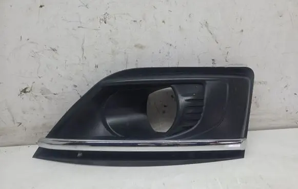 Front bumper upper radiator grill