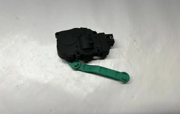 BMW X5 E70 A/C air flow flap actuator/motor 412650750